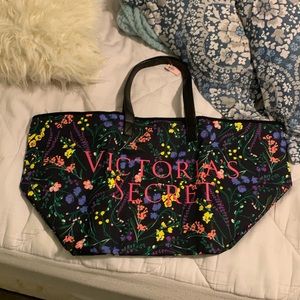 New with tags Victoria Secret tote